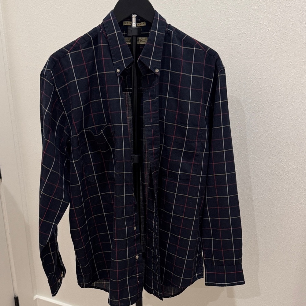 Classic Navy Plaid Button-Down Shirt with Subtle Red Grid
